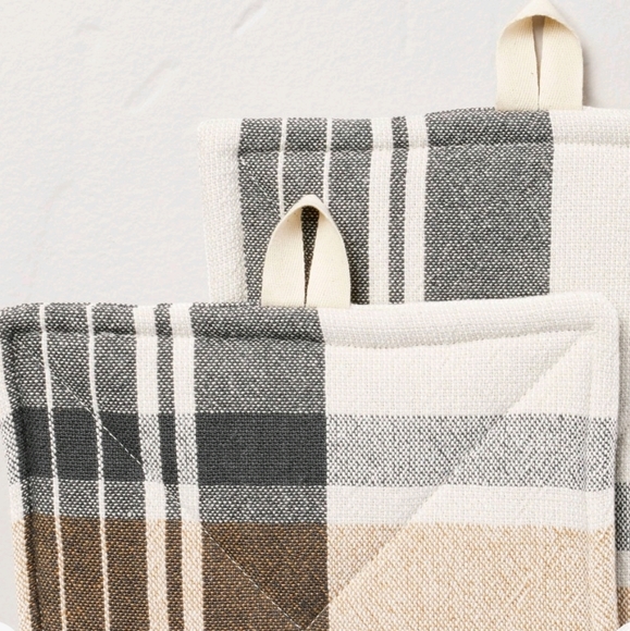 Last day! Hearth and Hand Pot Holder Set Fall Plaid Cream Woven Almond Target 23 - Picture 6 of 10